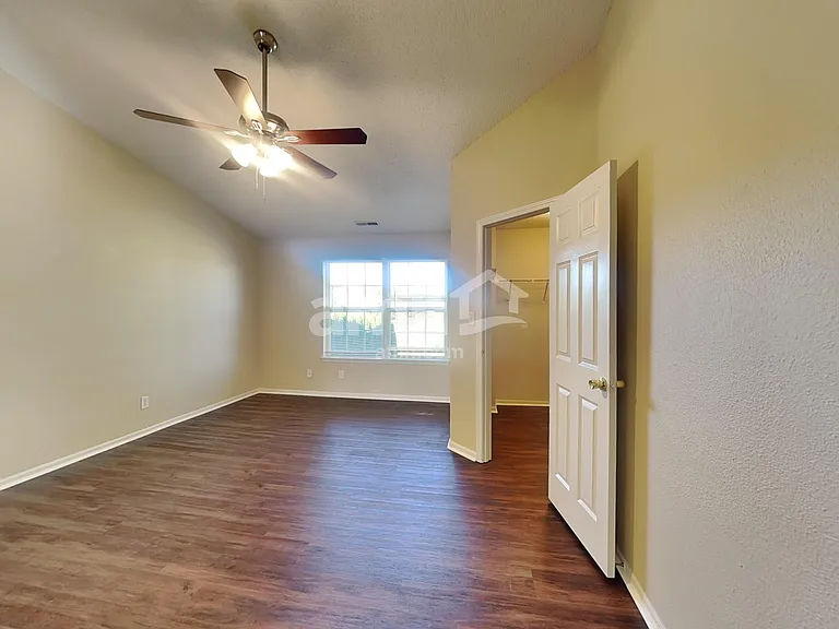 1494 Blue Grass Pkwy — Photo 10