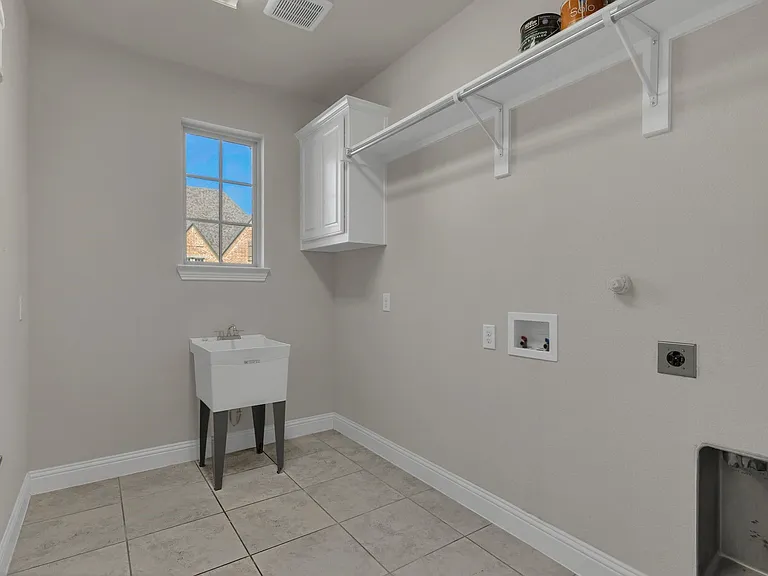 2905 Vaquero Ln — Photo 32