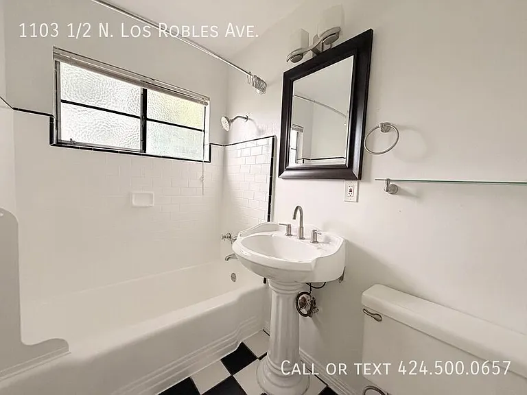 1103 1/2 N Los Robles Ave — Photo 15