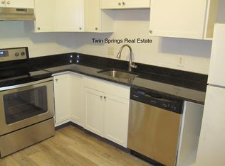 218 Spring St APT D3, Boston, MA 02132