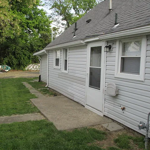 Building Photo - 1171 Harshman Ave