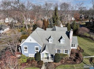 249 Richards Rd, Ridgewood, NJ 07450