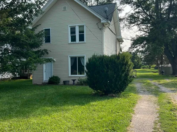 8831 Whiteford Center Rd, Ottawa Lake, MI 49267