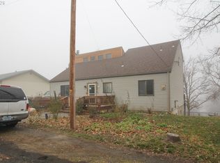 314 Normal St, Weston, OR 97886