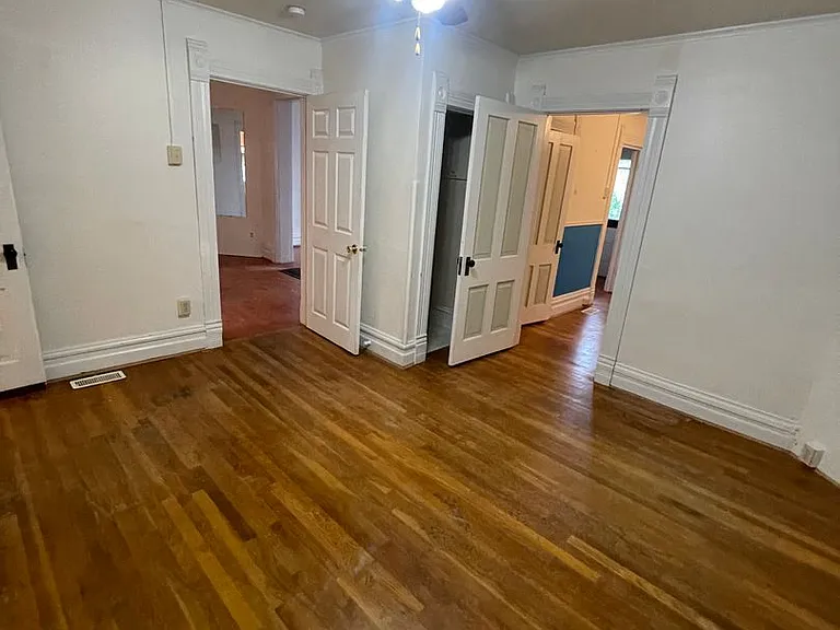 327 N Alabama St — Photo 20