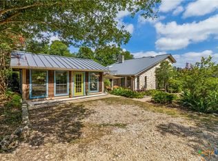 229 Merrywood Ln, San Marcos, TX 78666