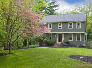 160 Old Westboro Rd, North Grafton, MA 01536