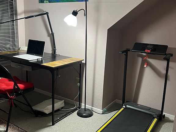 MBR nook fits treadmill (optional)