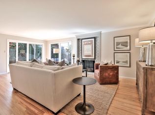 1372 Nilda Ave, Mountain View, CA 94040