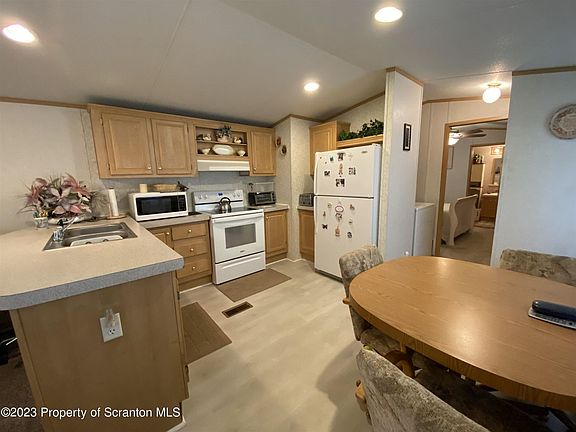 5th image of 4 Honor Park Trailer Ct