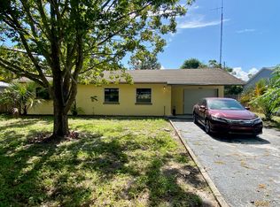 2028 Barcelona Way S, Saint Petersburg, FL 33712