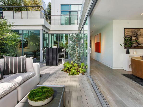 8600 Wilshire Blvd #TOWNHOUSE 1