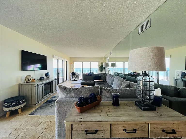 10044 S Ocean Dr #702 — Photo 23