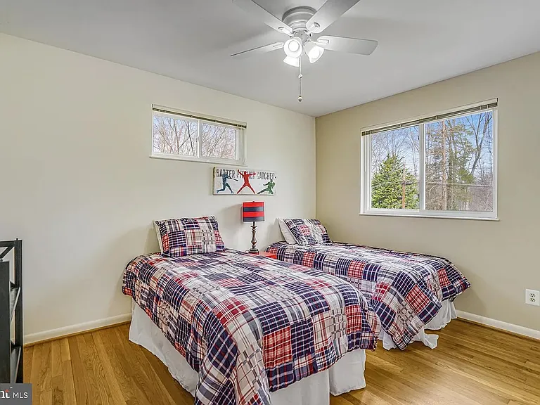 8651 Cromwell Dr — Photo 24