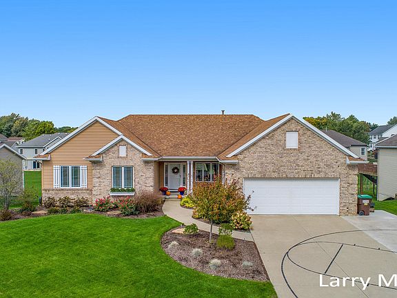 2nd image of 4237 Del Mar Village Dr SW