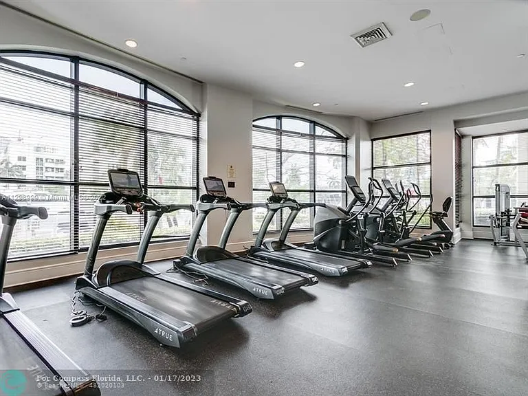 600 W Las Olas Blvd #804S — Photo 15