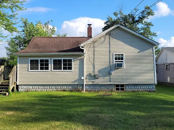 148 E Erie St, Jefferson, OH 44047