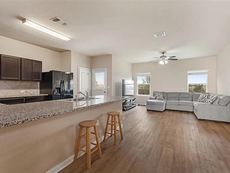 251 Northern Flicker St — Photo 6