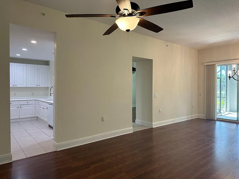 9202 Museo Cir #103 — Photo 18