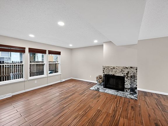 3rd image of 3766 S Granby Way