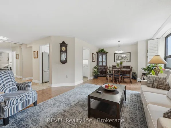 141 Church St #201, Saint Catharines, ON L2R 7L7