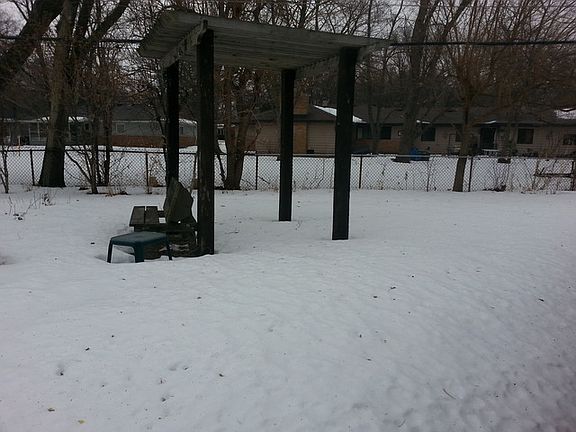 5th image of 10 Monee Ct