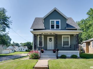 233 W 30th St, Davenport, IA 52803