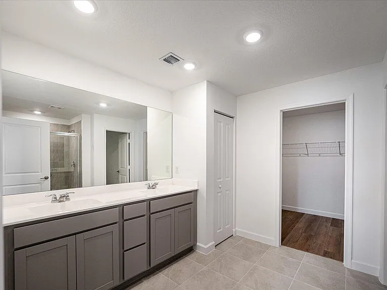 6362 NW Windwood Way — Photo 18