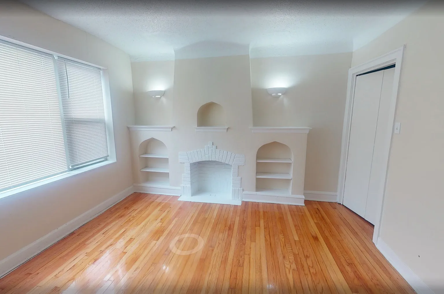 1 bed, 600 sqft, $900 — Photo 2