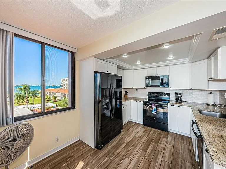 6357 Bahia Del Mar Blvd #408 — Photo 8