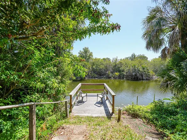 1614 Viscaya Dr, Pt Charlotte, FL 33952