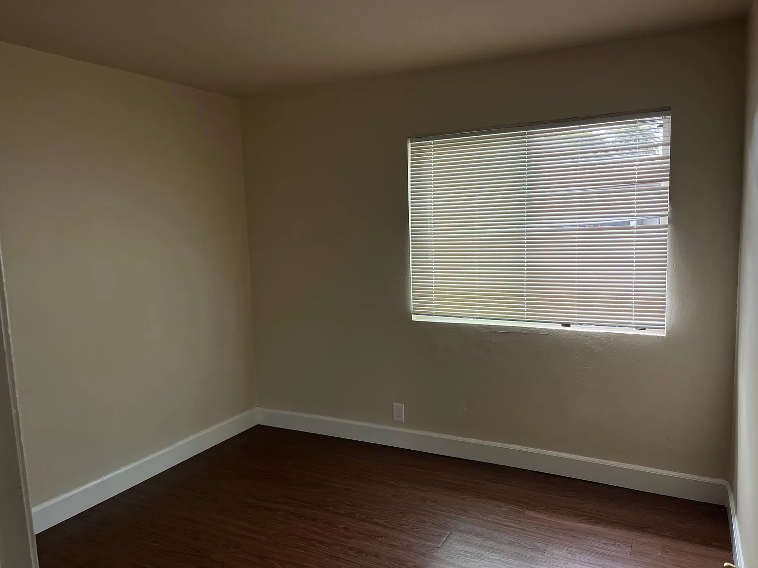 3 bed, $2,350 — Photo 3