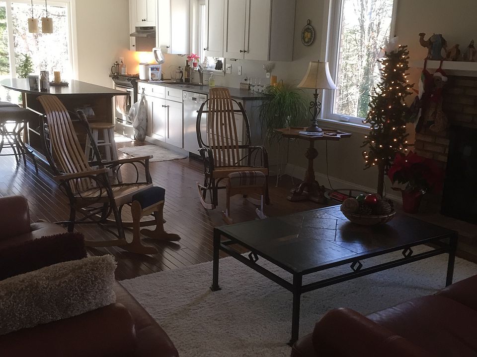 1st image of 167 Haywood Knolls Dr