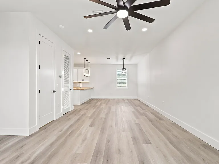 2138 W Nassau St #2 — Photo 12