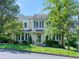 5 Belle Fair Rd, Pt Chester, NY 10573