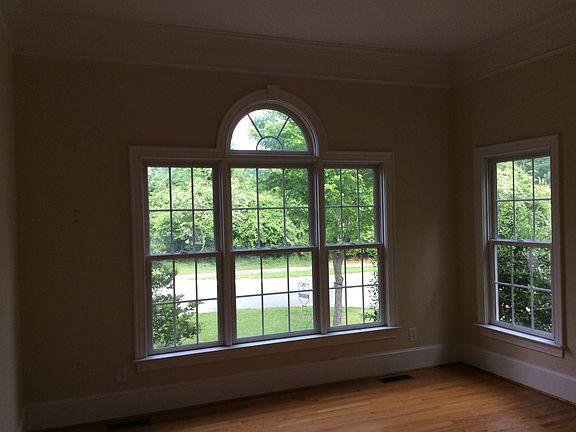 3rd image of 133 Ladybank
