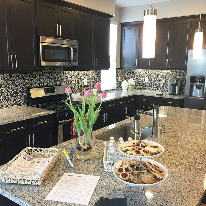 1st image of 729 Trunorth Cir