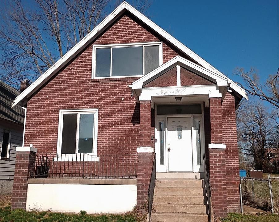 1st image of 2521 Grover St
