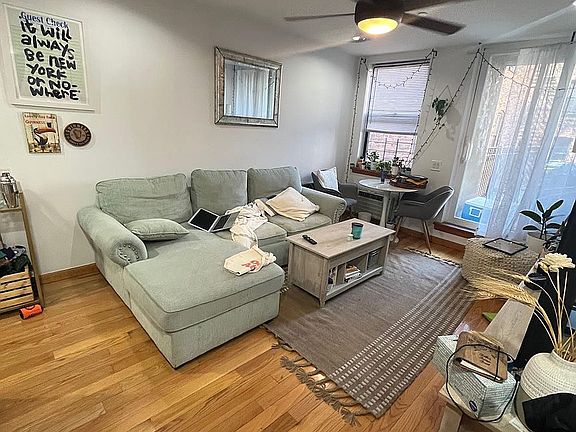 2nd image of 140 E 31st St APT 60