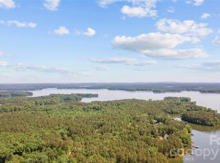 1026 Emerald Bay Dr, Salisbury, NC 28146