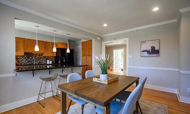 353 Greenlow Rd — Photo 3