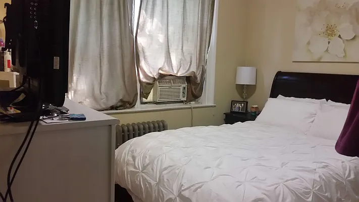 Rented by Landmark Resources | media 9