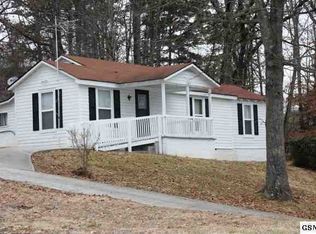 1269 Jayell Rd, Sevierville, TN 37862