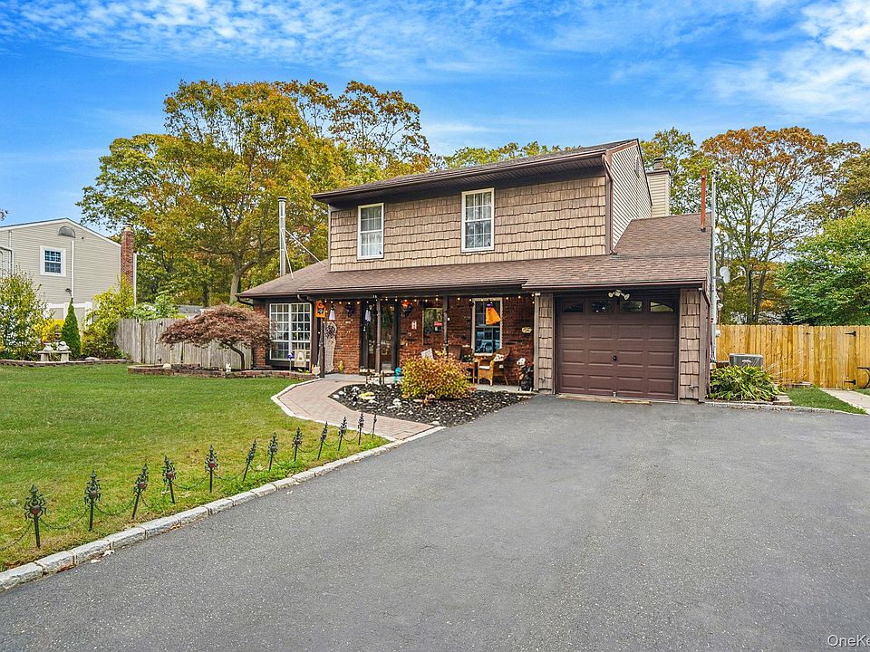 1st image of 444 Puritan Drive
