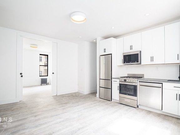 3rd image of 31-36 32nd St #A4b
