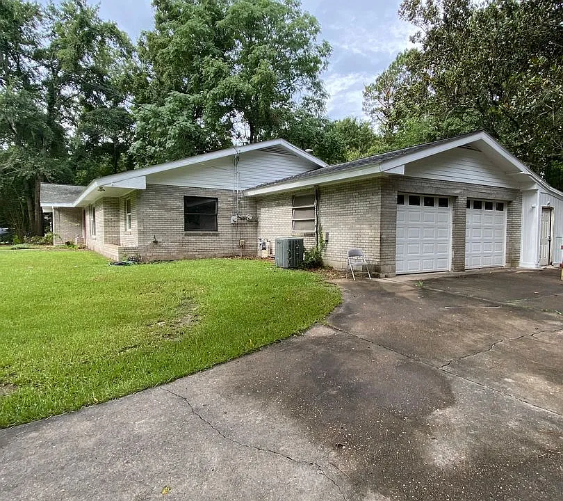 230 Westminster Dr #A
