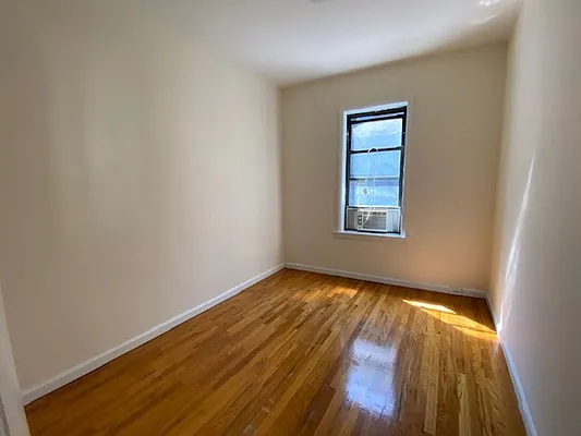 Rented by NextStopNY | media 4