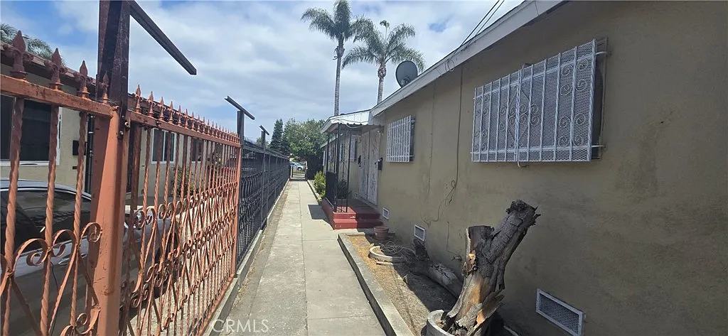 1 bed, 600 sqft, $1,900 — Photo 2