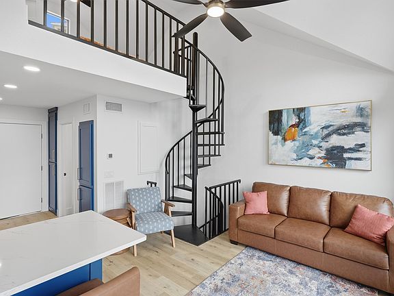 5th image of 3007 Upcreek Aly Unit 6