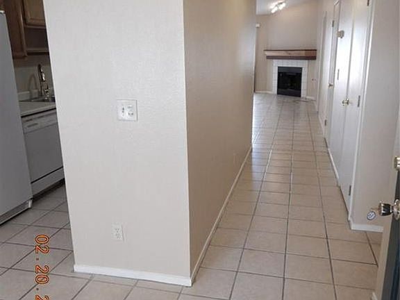 2nd image of 7032 Picaroon Ln